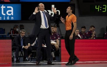 Habrá que ver si la andadura de Dusko Ivanovic en el Baskonia acaba en Gran Canaria o llega al partido del martes en Gasteiz. (Raúl BOGAJO / FOKU)