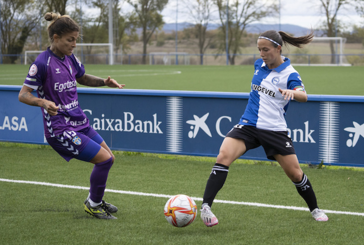 El Alavés sólo ha encajado dos goles en Ibaia, donde nadie ha podido ganar a las albiazules. (Raúl Bogajo/Foku)