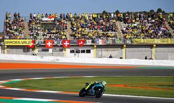 Valentino, Valentziako zirkuituko entrenamendu libreetan. (Jose JORDAN/AFP) 