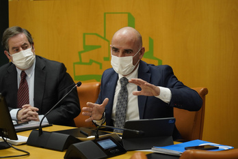 Andoni Aldekoa, director general de EITB, ha acudido al Parlamento de Gasteiz a presentar el borrador de Estrategia 2030. (Raúl BOGAJO/FOKU)