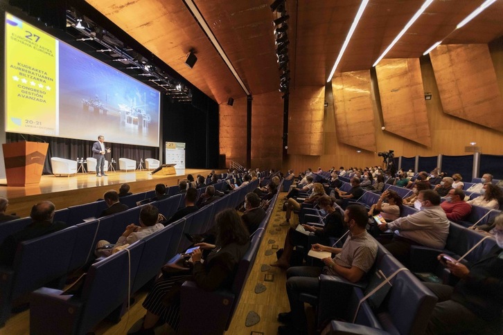 Kudeaketa Aurreratuaren Kongresua Marc Vidal aditu katalanak zabaldu zuen Bilboko Euskalduna Jauregian. (EUSKALIT)