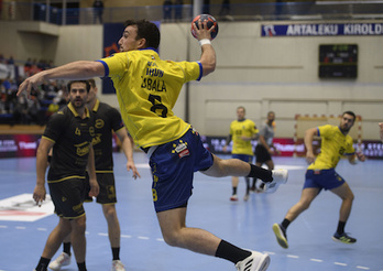 La EHF ha decidido suspender el Bidasoa-Pfadi por los casos de coronavirus en la plantilla irundarra. (Jon URBE/FOKU)