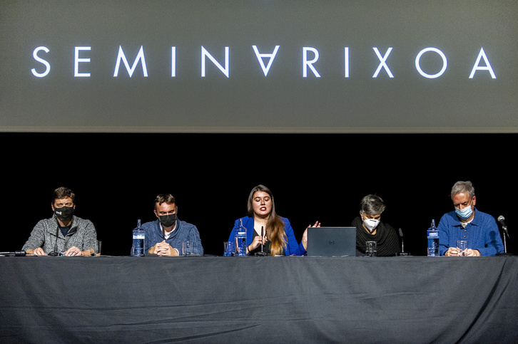Jornada sobre la planta que se quiere construir en Larramendi. (Jaizki FONTANEDA/FOKU)