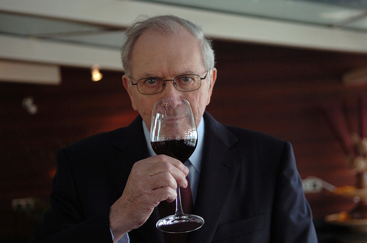 Noah Gordon, en Bilbo en 2007 presentando ‘La Bodega’. (Marisol RAMIREZ | FOKU)