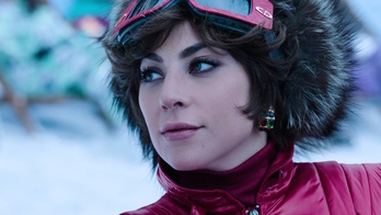 Lady Gaga vuelve a exhibir su gran capacidad de transformación. (NAIZ)