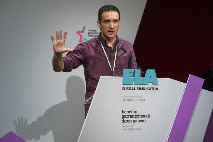 Mitxel Lakuntza ha intervenido en el XV congreso de ELA. (Monika DEL VALLE / FOKU)