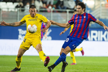 El Eibar celebró ante el Alcorcón su sexta victoria consecutiva en Ipurua. (Monika Del Valle/Foku)