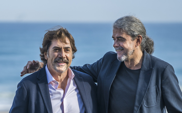 Fernando León de Aranoa y Javier Bardem en Donostia en setiembre pasado, después del pase del filme en Zinemaldia. (Andoni CANELLADA / FOKU)