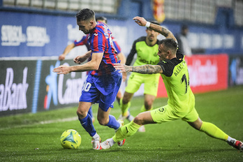 El Eibar acomete su derbi copero ante el Gernika tras golear en Liga al Girona. (Jaizki FONTANEDA/FOKU)