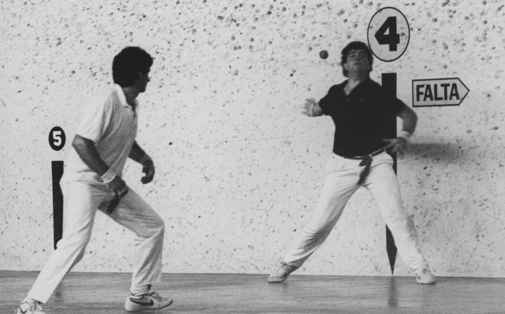 Panpi Ladutxe eta Julian Retegi Seaskaren alde Hendaian jokatutako partida batean. (Bob EDME)