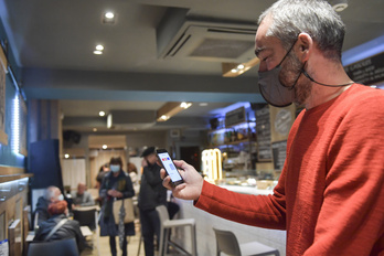 El certificado covid rige desde el sábado pasado en locales hosteleros y de ocio en Nafarroa. (Idoia ZABALETA | FOKU)