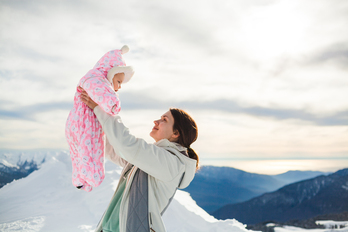 Un estudio de la Universitat de Valéncia muestra que una persona que nace en verano tiene menos esperanza de vida que una nacida en invierno. (Maria Petrishina / Getty images)