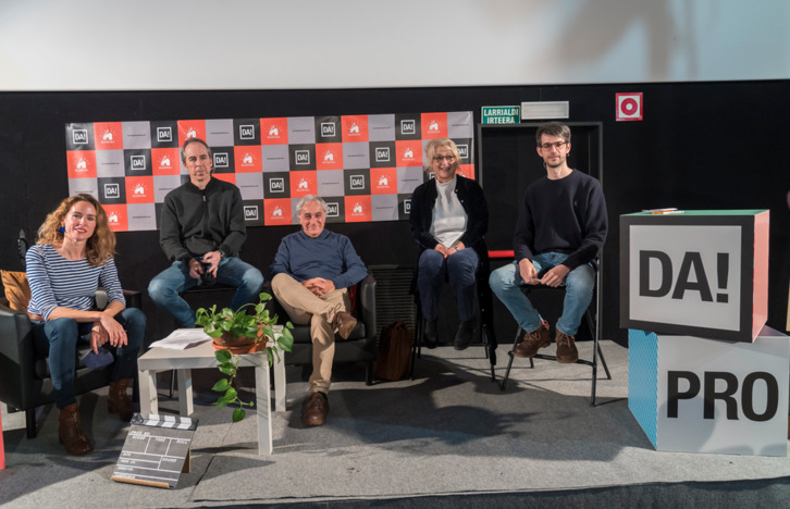 ‘Literaturatik zinemara’ hitzaldi labur zikloa eta mahaingurua egin da gaur. (Andoni CANELLADA | FOKU)