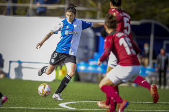  Sanadri ha marcado el tercer gol del Alavés en si triunfo contra el Valencia. (Jaizki Fondaneda/Foku)