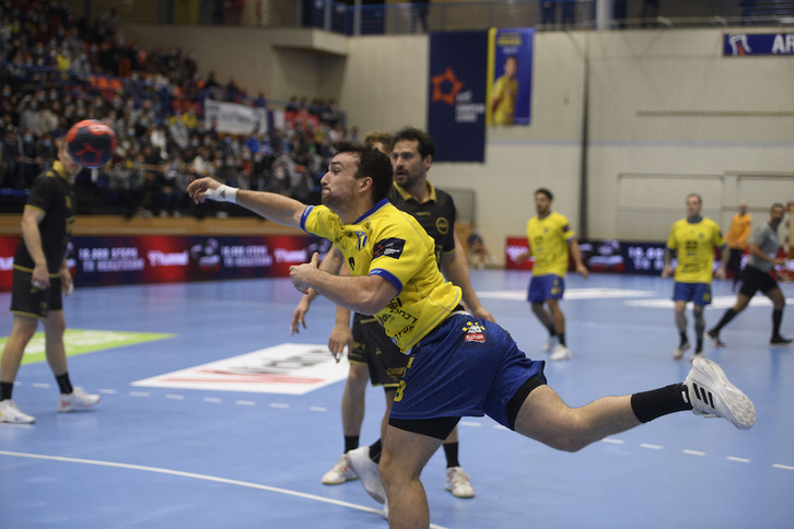 Bi aste eta gero, Bidasoa-Irunek partida bat jokatuko du. (Jon URBE/FOKU)