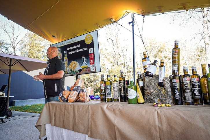 Jornada celebrada el pasado mes de octubre en el Museo Chillida Leku de Hernani para dar a conocer el aceite alavés.  