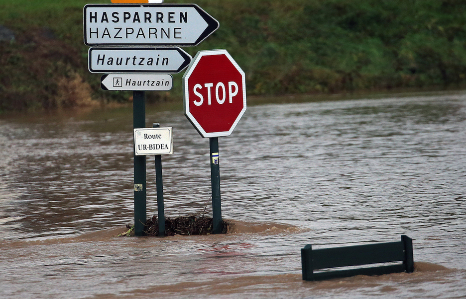El cruce de Hazparne, inundado. (Bob EDME)