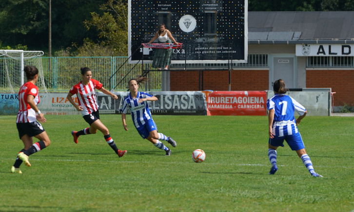 Euskal Herriko Kopako finala jokatu zuten Athleticek eta Alavesek abuztuan. (Gotzon Aranberri/Foku)