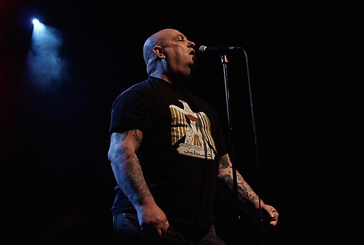 ‘Mensi’, durante un concierto en 2014. (Man Alive!/FLICKR)