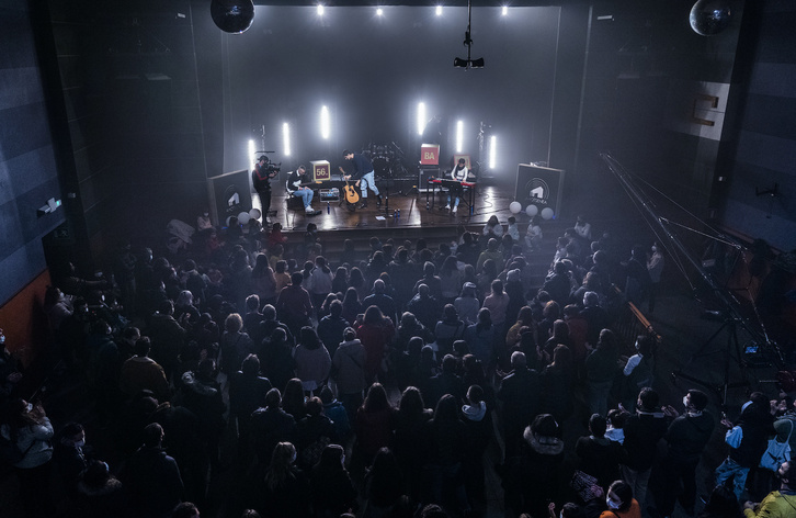 Bulego taldea Durangoko Azokako eszenatokian. (Marisol RAMIREZX/FOKU)