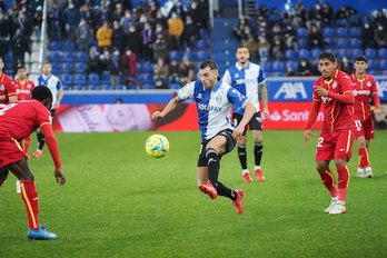 El Alavés afronta la segunda ronda copera tras empatar en casa ante el Getafe. (Endika PORTILLO/FOKU)