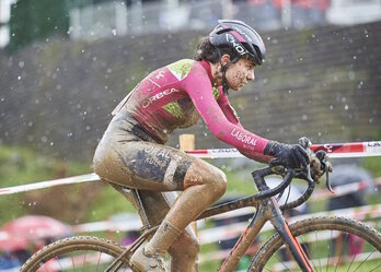 Paula Suárez ha manifestado a la organización que podrá participar en Amurrio. (LABORAL KUTXA)