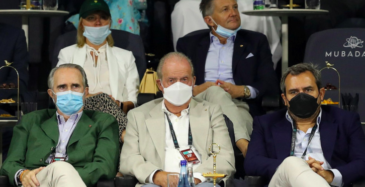 Juan Carlos de Borbón, en Abu Dhabi ante las cámaras. (TVE)