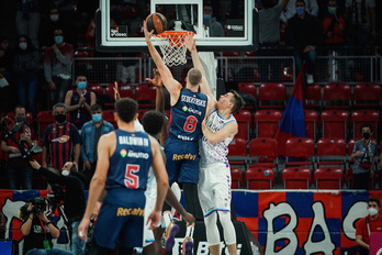 Arazoak arazo, ACBko bolada onari jarraipena eman nahi dio Baskoniak Sevillan. (Endika PORTILLO/FOKU)