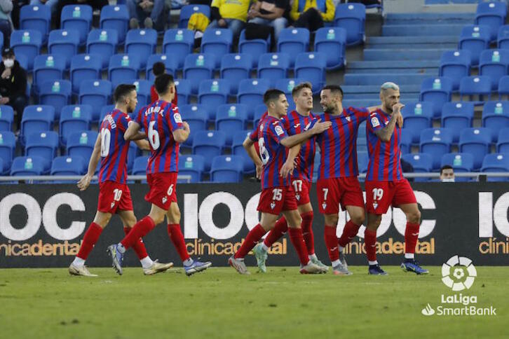 Stoihckov y sus compañeros celebran el 0-1. (LALIGA)
