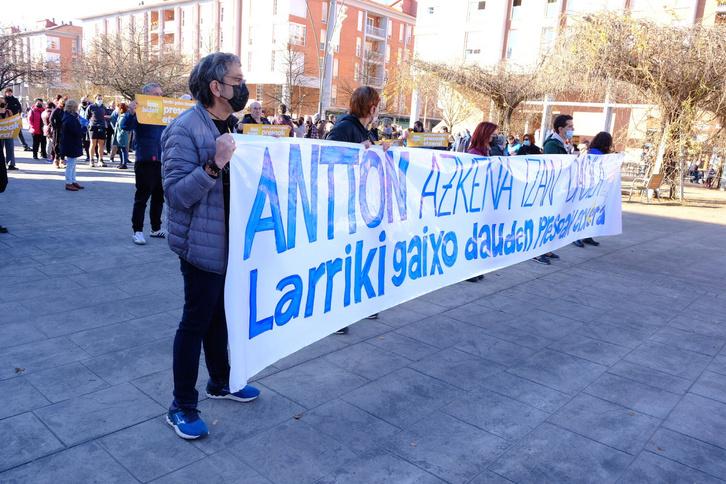 Elkarretaratzea Intxaurrondon, Antton Troitiño gogoan eta honelakorik berriz gerta ez dadin eskatzeko. (Jon URBE | FOKU)