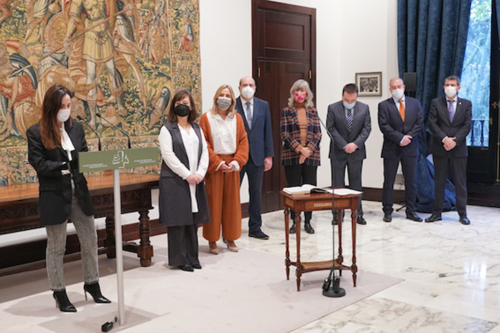 La presidenta del Parlamento, Bakartxo Tejeria, confía en la independienta de los miembros del TVCP. (Raúl BOGAJO/FOKU)