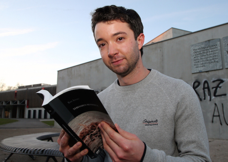 Xan Idiart idazle baxenafartarra.