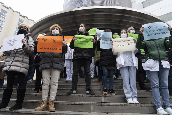 Osakidetzako lehen arretako langileen protesta bat.