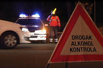 Un control de drogas y alcohol de la Ertzaintza. 