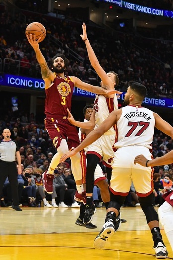 La mala suerte ha frenado una gran campaña de Ricky Rubio.