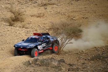 Carlos Sainz conducirá un Audi RS Q e-tron.