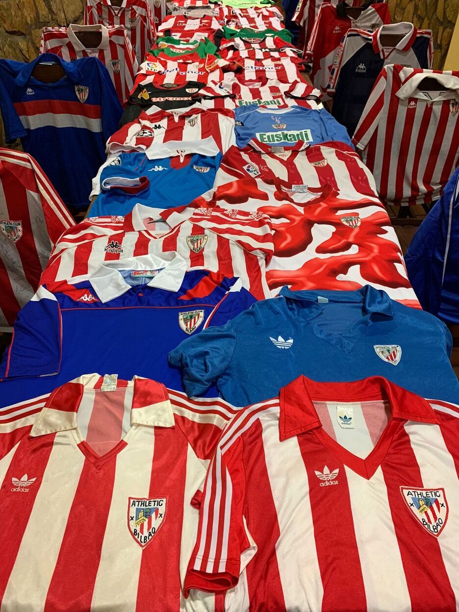 Athleticen elastiko pila. 