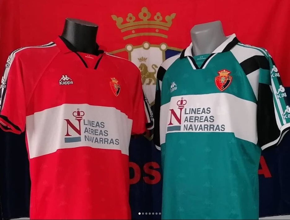 Lineas Aereas Navarras babesle izan zeneko Osasunaren elastikoak. 