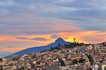 Quito hiriko irudia.