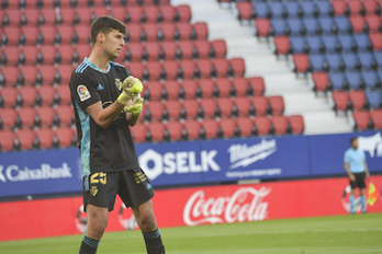 Una de las dudas es si Juan Pérez será titular o Alkiza preferirá reservarlo para el domingo ante el Cádiz.