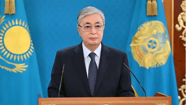 El presidente kazajo, Kasim Jomart Tokayev, ha comparecido tras una reunión urgente del gabinete «antiterrorista».