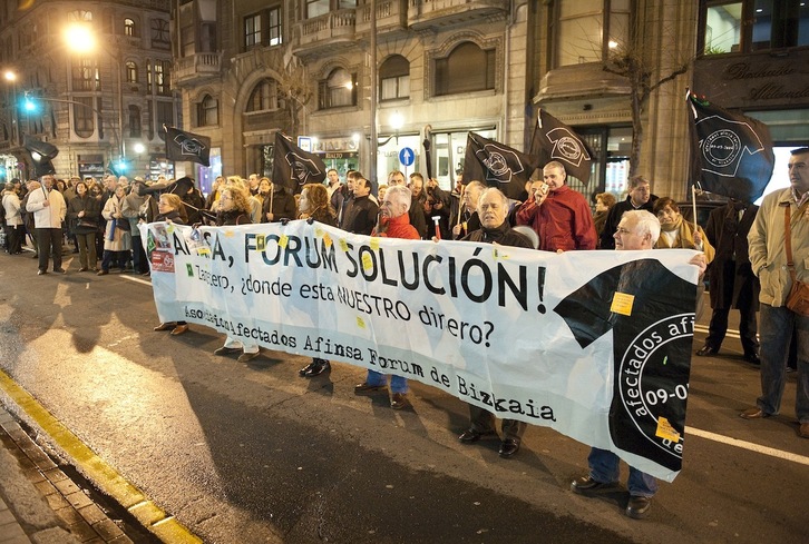 Manifestación de afectados por Afinsa y Forum Filatélico en 2011, en Bilbo.