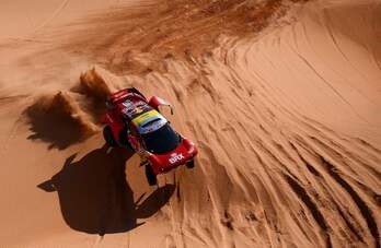 Sebastièn Loeb durante la séptima etapa del Dakar 2022. 
