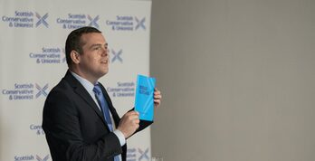 Douglas Ross, líder de los conservadores escoceses.