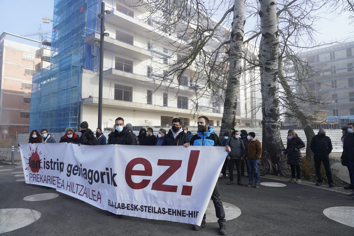 Movilización de la mayoría sindical hace un par de semanas en Gasteiz para denunciar la muerte de un trabajador.
