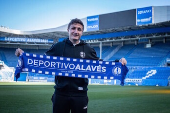 Tenaglia luchará por hacerse con el lateral derecho albiazul.