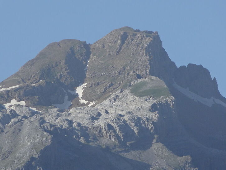 El pico del monte Aspe.