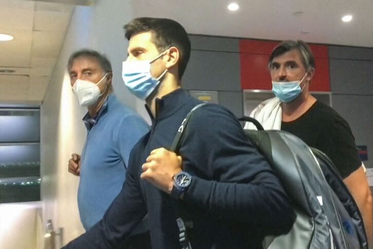 Novak Djokovic a su llegada a Dubai. 