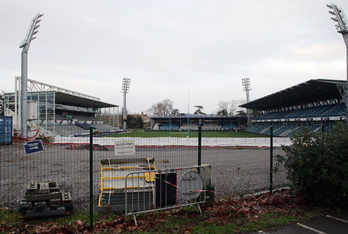 Aspecto actual de las obras en el Stade Jean Dauger de Baiona. 