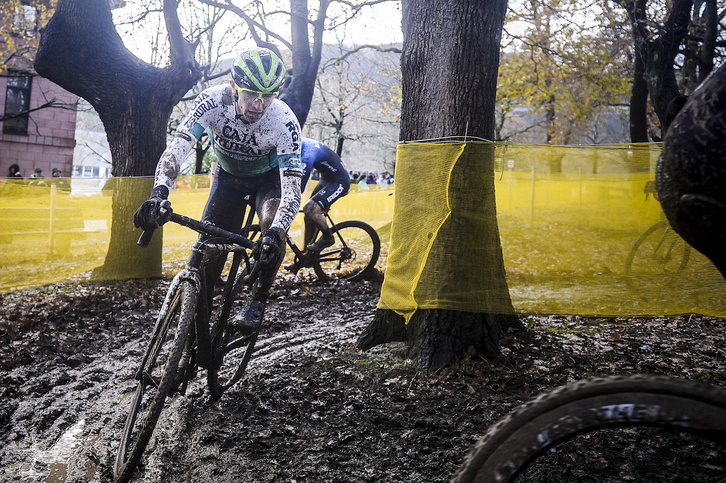 Jonathan Lastra, en la prueba internacional de ciclocross de Elorrio.